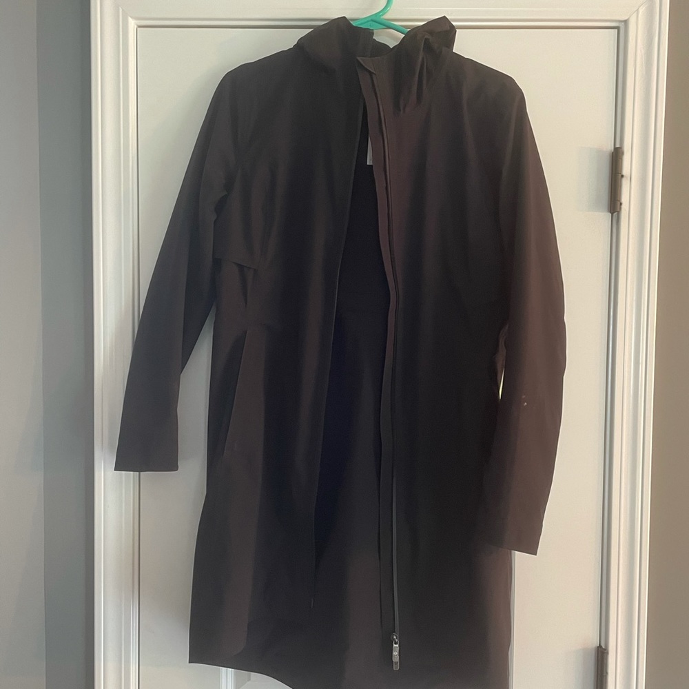 lululemon rain rebel coat